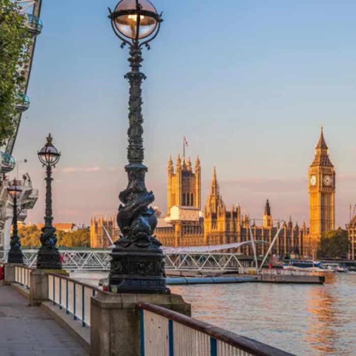 Journey to Stratford-upon-Avon and on to Leeds