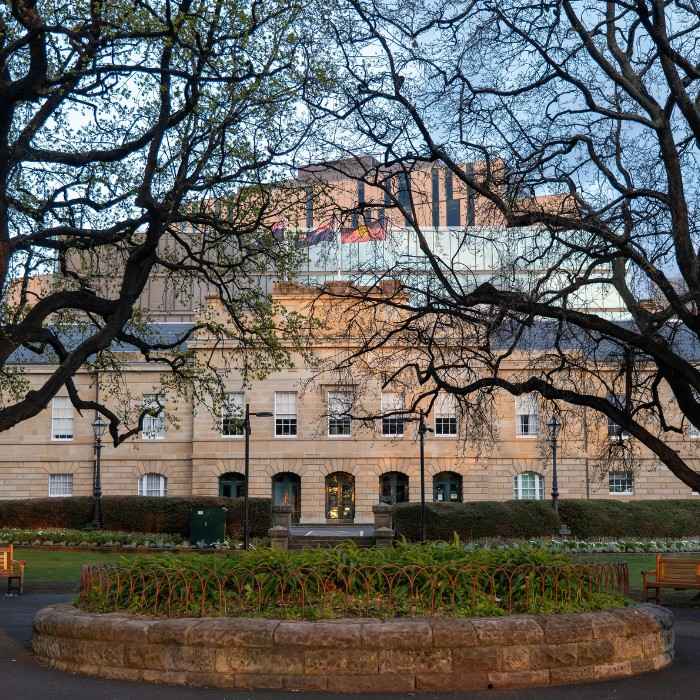 Discover Old and New Hobart