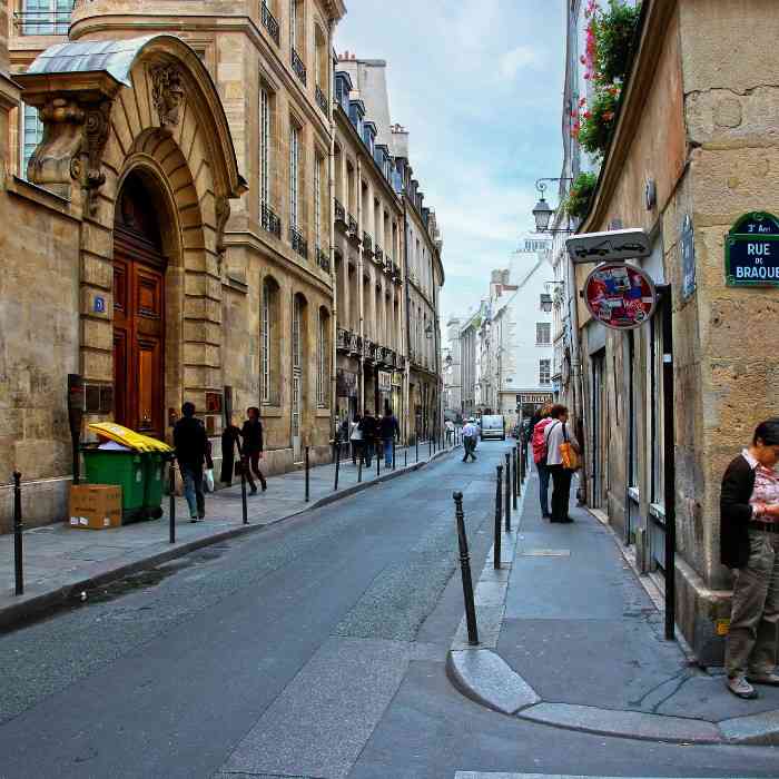 Experience the Marais and French Cuisine